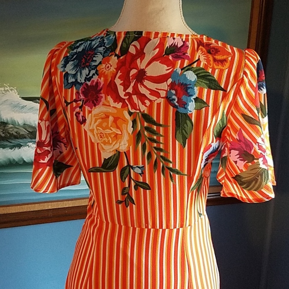 NWOT LULU’STROPICAL FLORAL FULL SKIRT MAXI DRESS - Picture 7 of 13